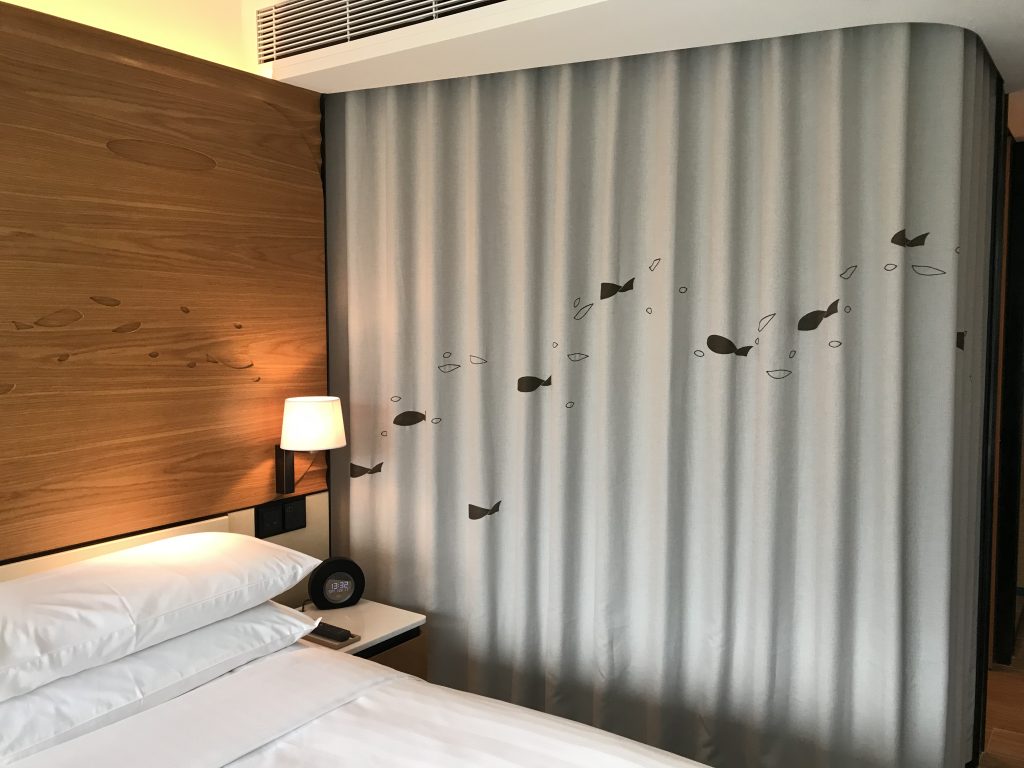 海洋公園萬豪酒店-King Premier Room (玻璃門浴室內可控制浴簾)