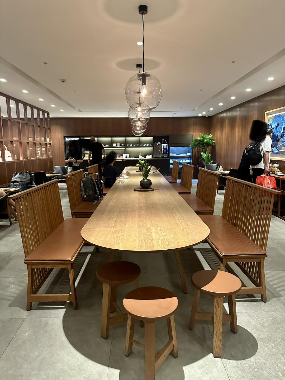 台灣－台北－桃園國際機場－國泰－lounge－貴賓室－12 2025