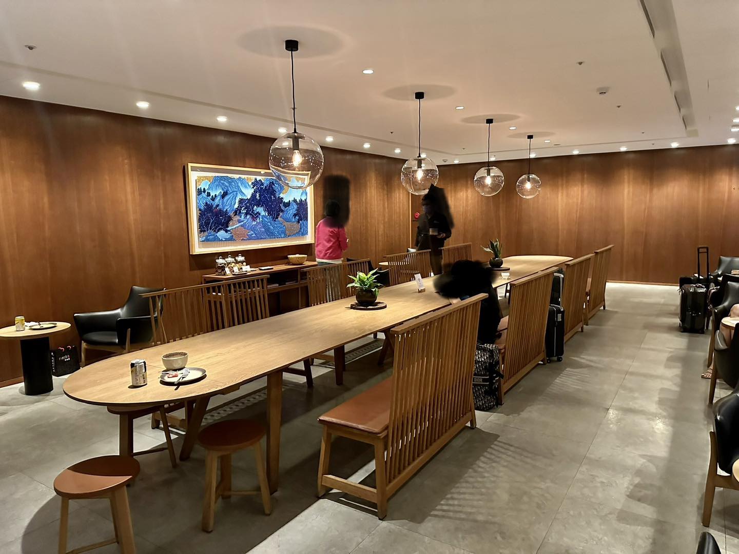 台灣－台北－桃園國際機場－國泰－lounge－貴賓室－13 2025