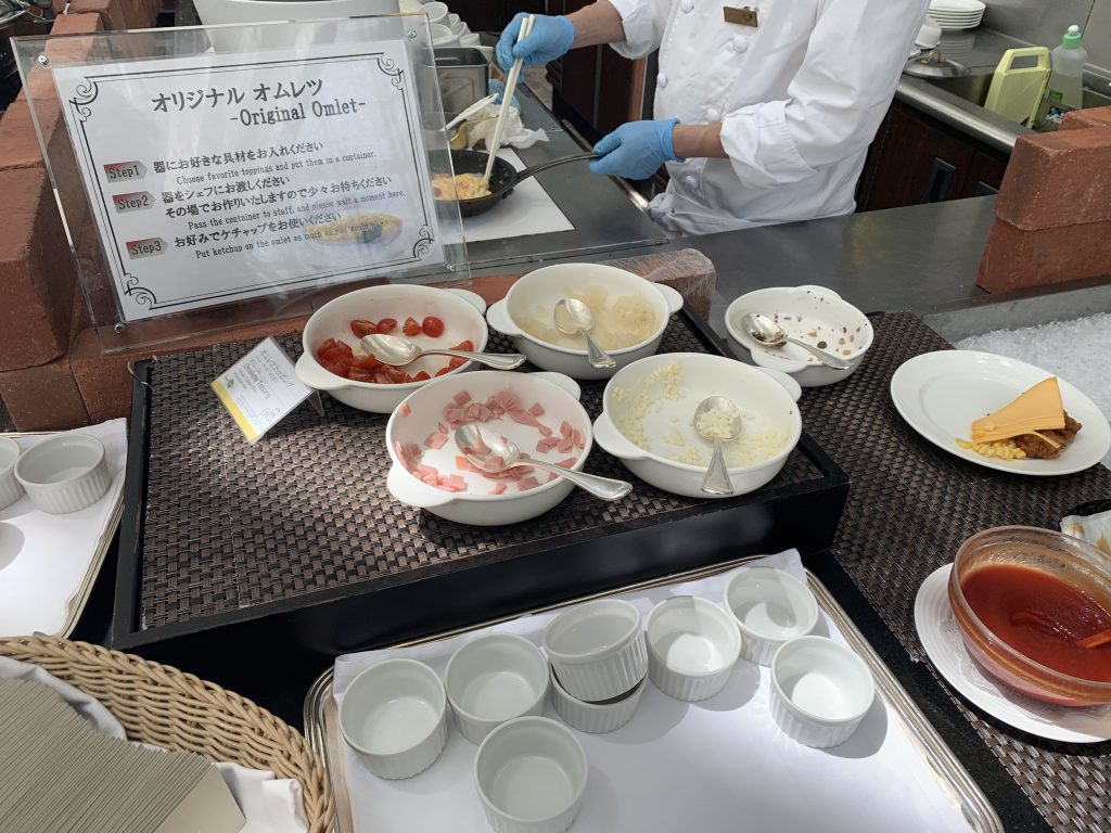 大阪威斯汀酒店Amadeus餐廳-廚師即叫即煮奄列，可自選配菜