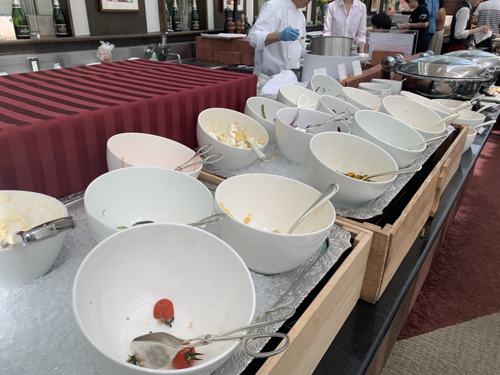 大阪威斯汀酒店Amadeus餐廳-西式沙律及配料