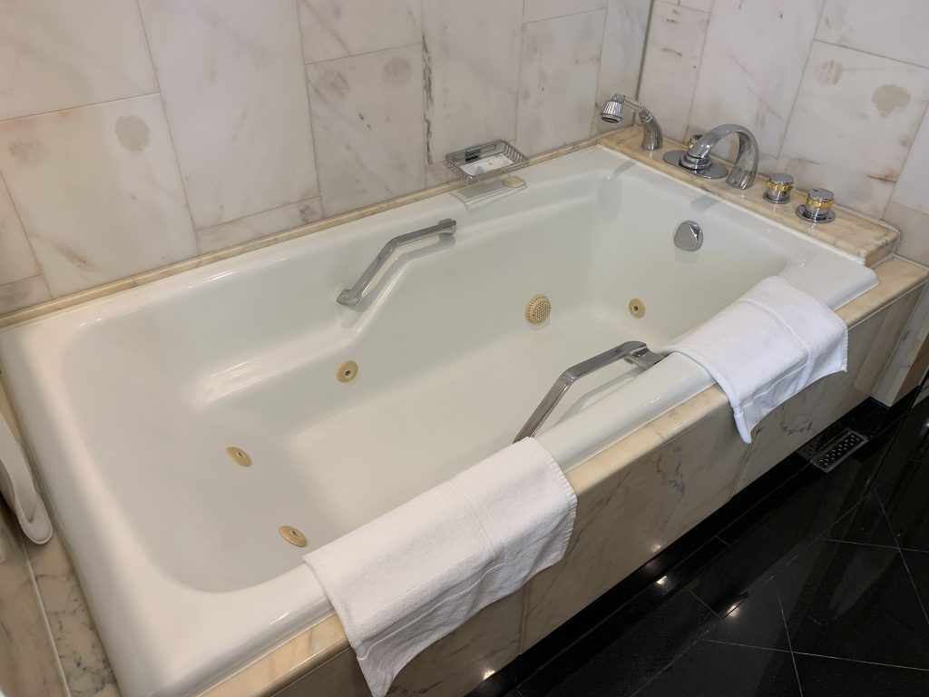 The Westin Osaka-浴缸可做按摩池