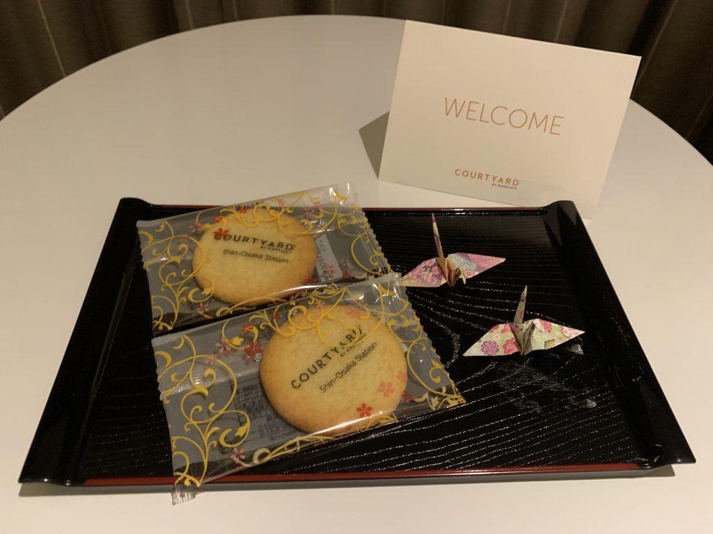 新大阪車站萬怡酒店Courtyard by Marriott Shin Osaka Station房間 9 2025 新大阪車站萬怡酒店-迎賓餅乾