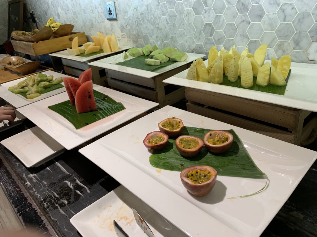 曼谷希爾頓素坤逸酒店Scalini餐廳-時令熱帶水果2