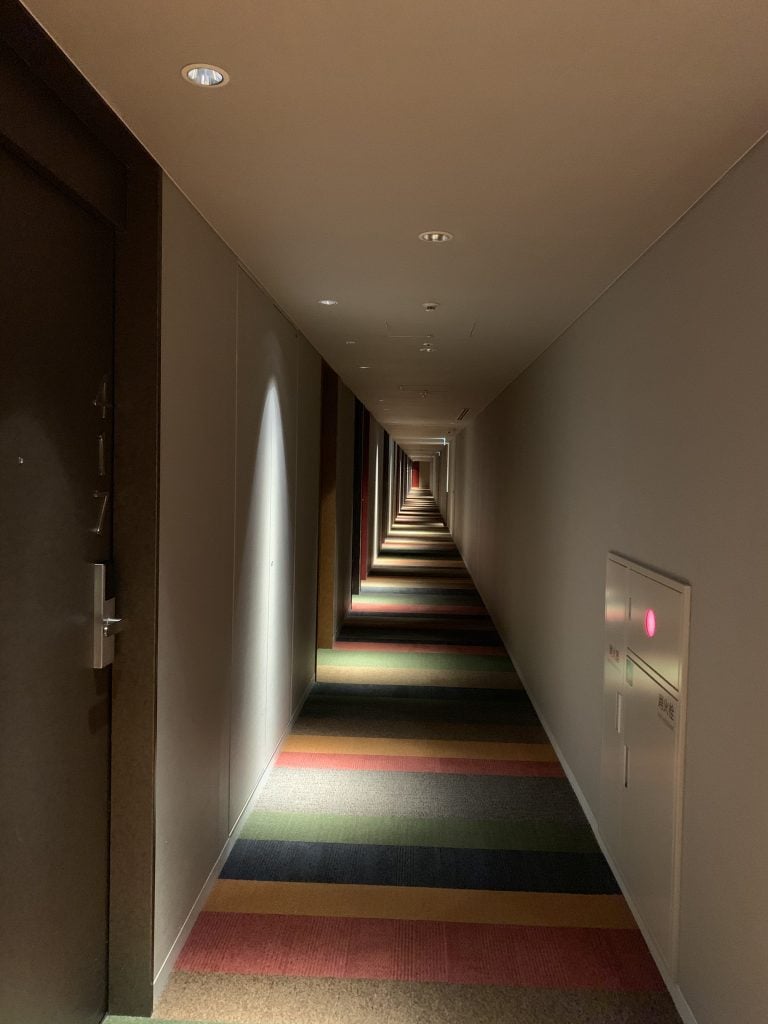 東京車站萬怡酒店Courtyard by Marriott Tokyo Station房間 27 e1565238433677 2025 東京車站萬怡酒店-洒店客房樓層走廊