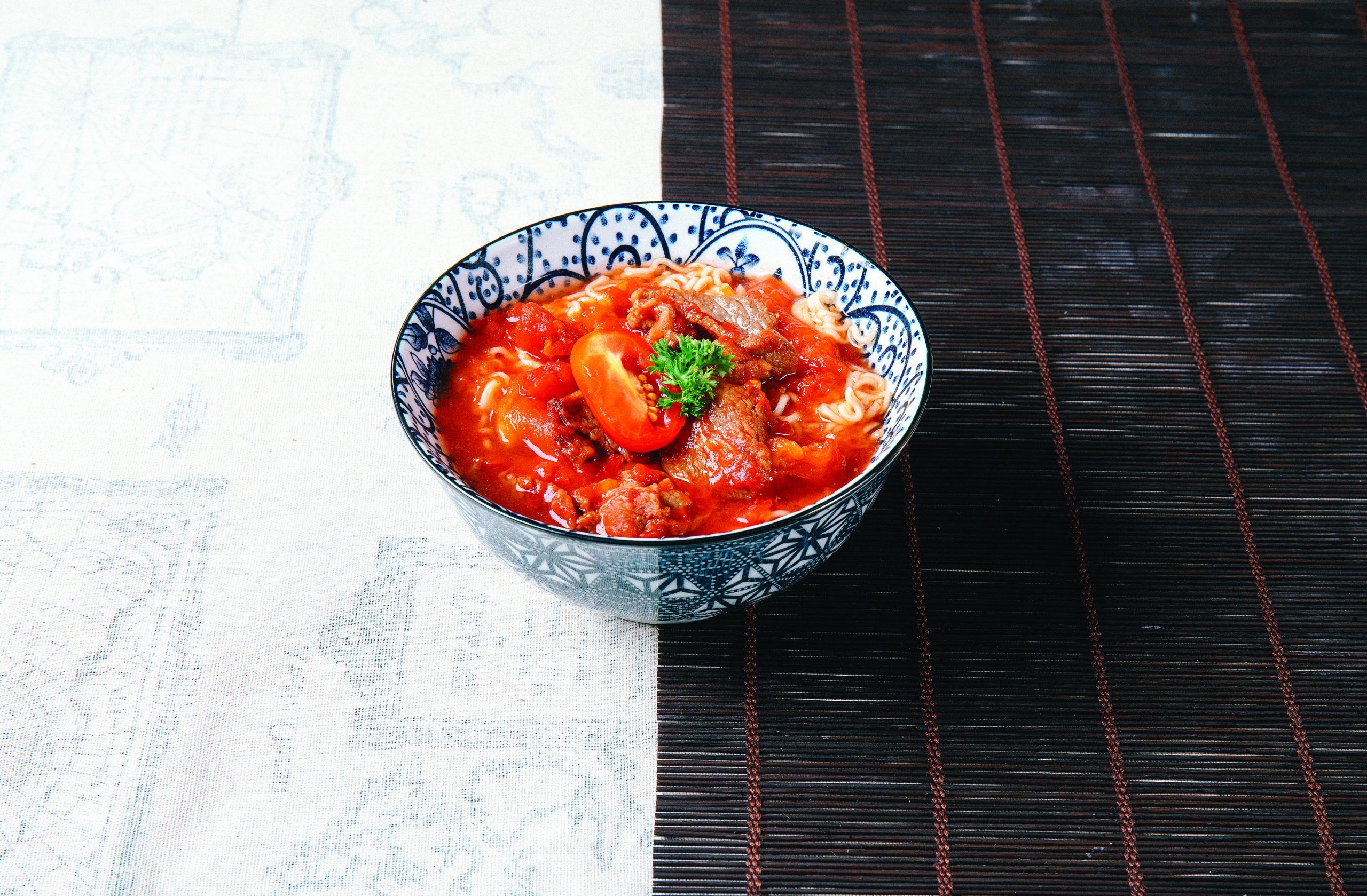 蕃茄濃湯底牛肉公仔麵 scaled 2025