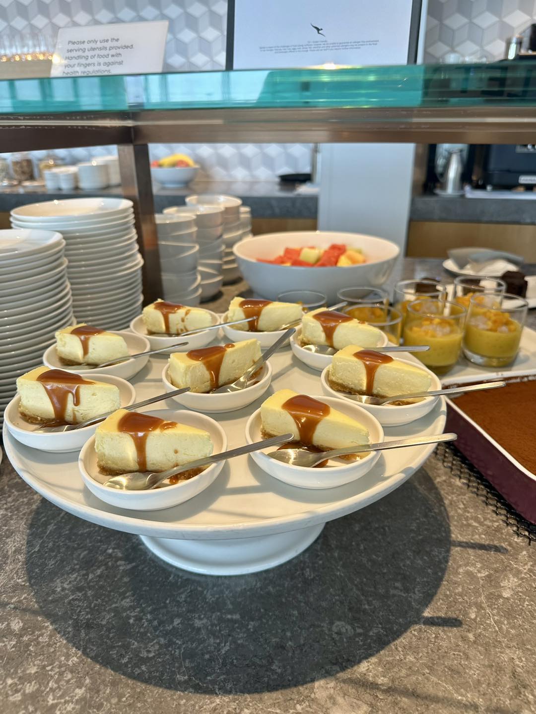 【澳洲航空貴賓室】香港Qantas Lounge 已開幕！地方超大食物高質！坐國泰Business都入得！