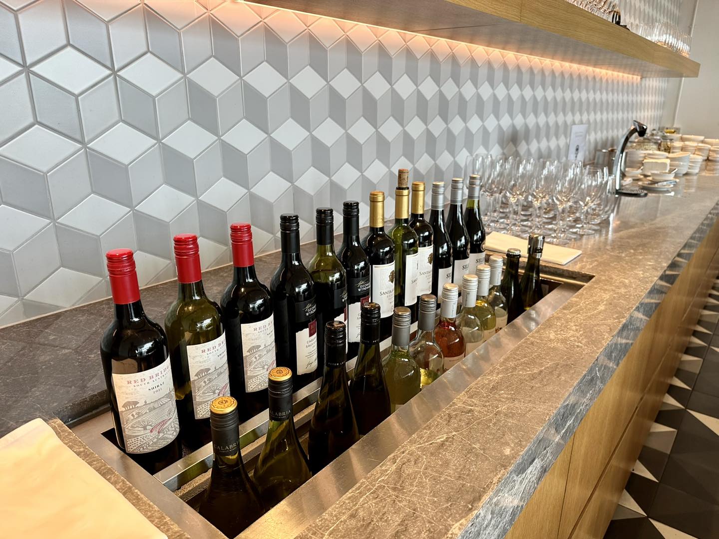 qantas lounge 香港－機場－澳洲航空－8 2025