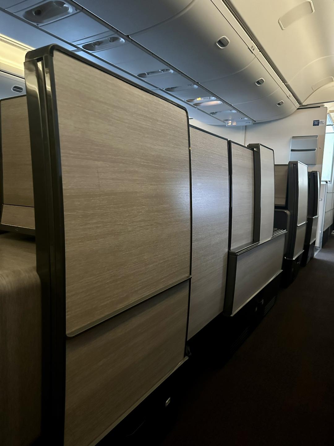 ana－飛機－the－room－配置－lounge－33 2025
