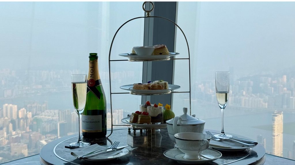 AE白金卡 Ritz Carlton Lounge 下午茶 2025