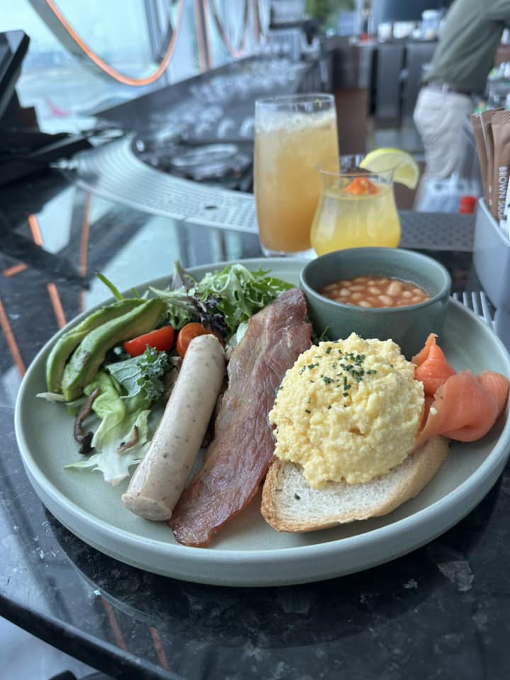 ae intervals breakfast 2025