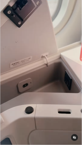 hx a330 business storage 2025