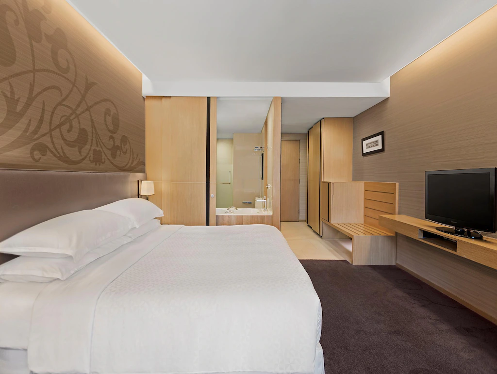 Four Points by Sheraton Bangkok 2 2025