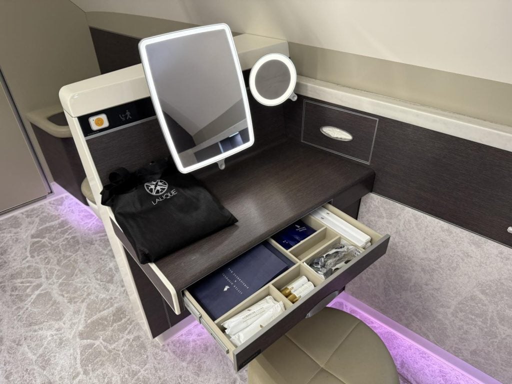 Singapore Airlines 27 2025