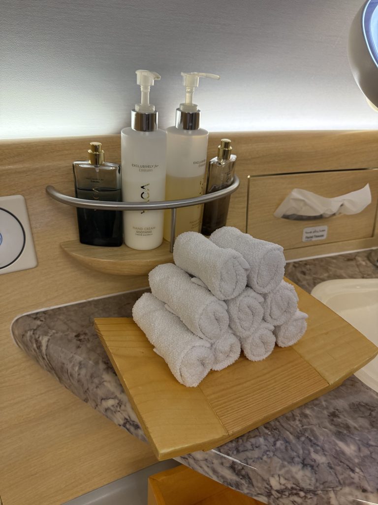 阿聯酋航空 Emirates 備品 1 2025