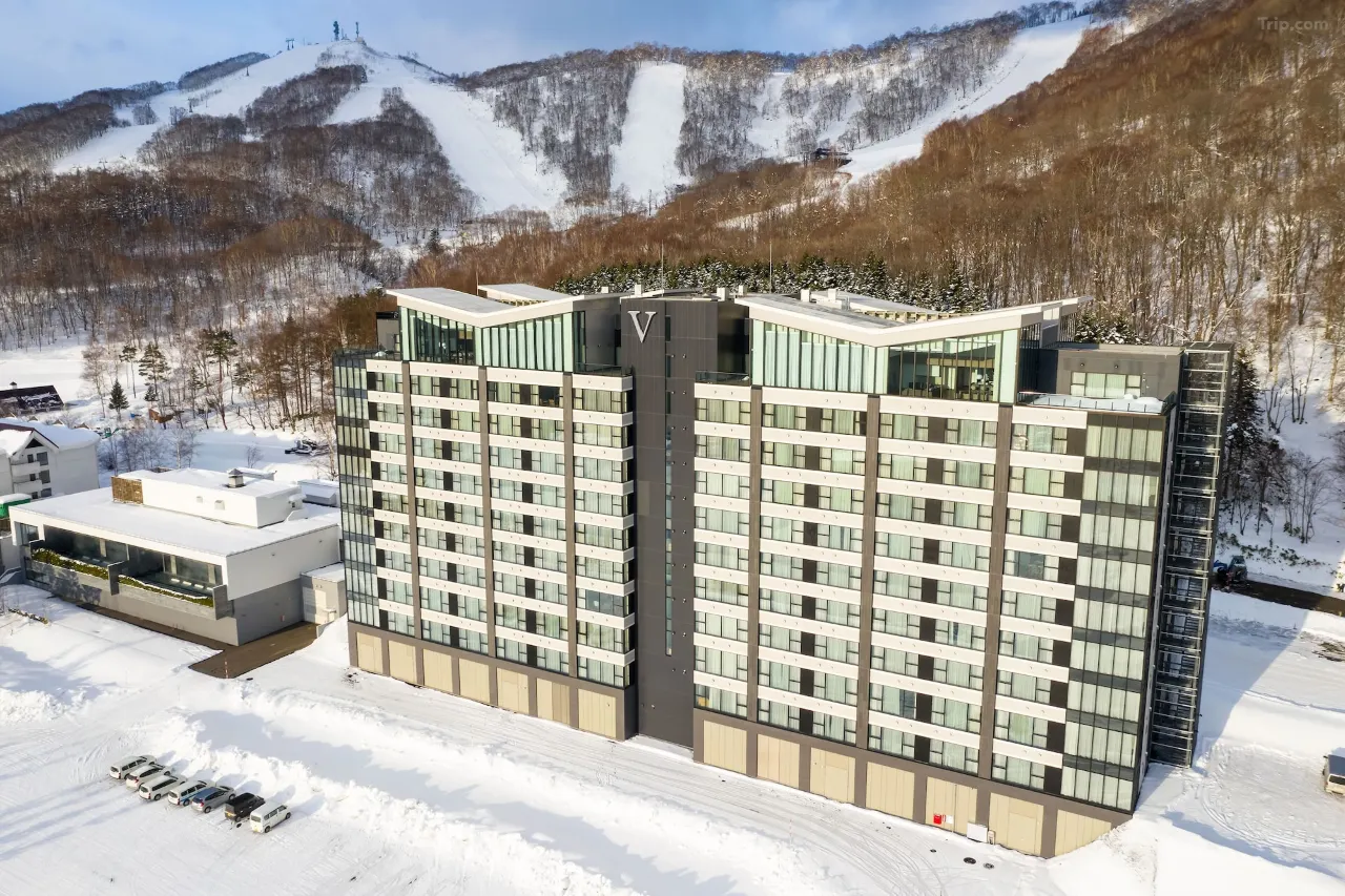 hokkaido ski hotel The Vale Rusutsu 1 2026 hokkaido ski hotel The Vale Rusutsu 1 2026